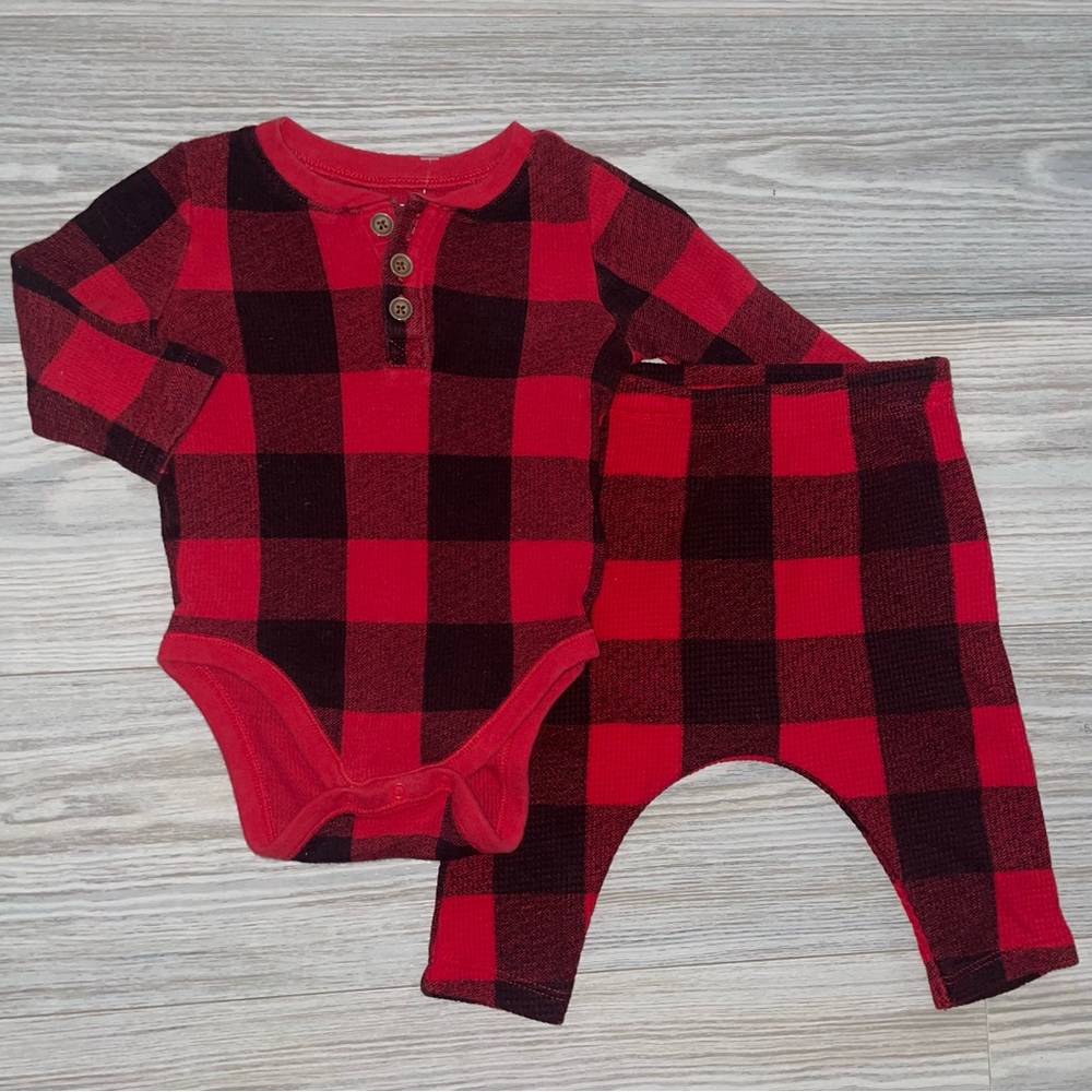 Old Navy Baby Boys 2PC Outfit 3-6M Red & Black Plaid Long Sleeve Shirt & Pants